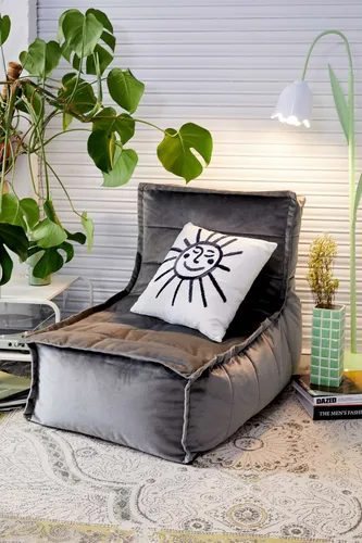 Grey Dolce Velvet Lounger Bean Bag - Grey ALL at Urban Outfitters - Icon - Modalova