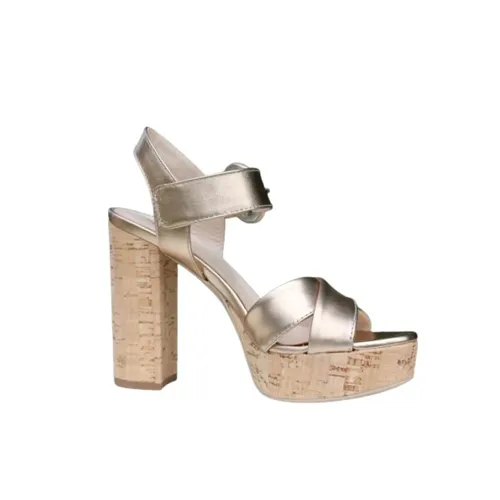 Iridescent leather high heel sandals - Nerogiardini - Modalova
